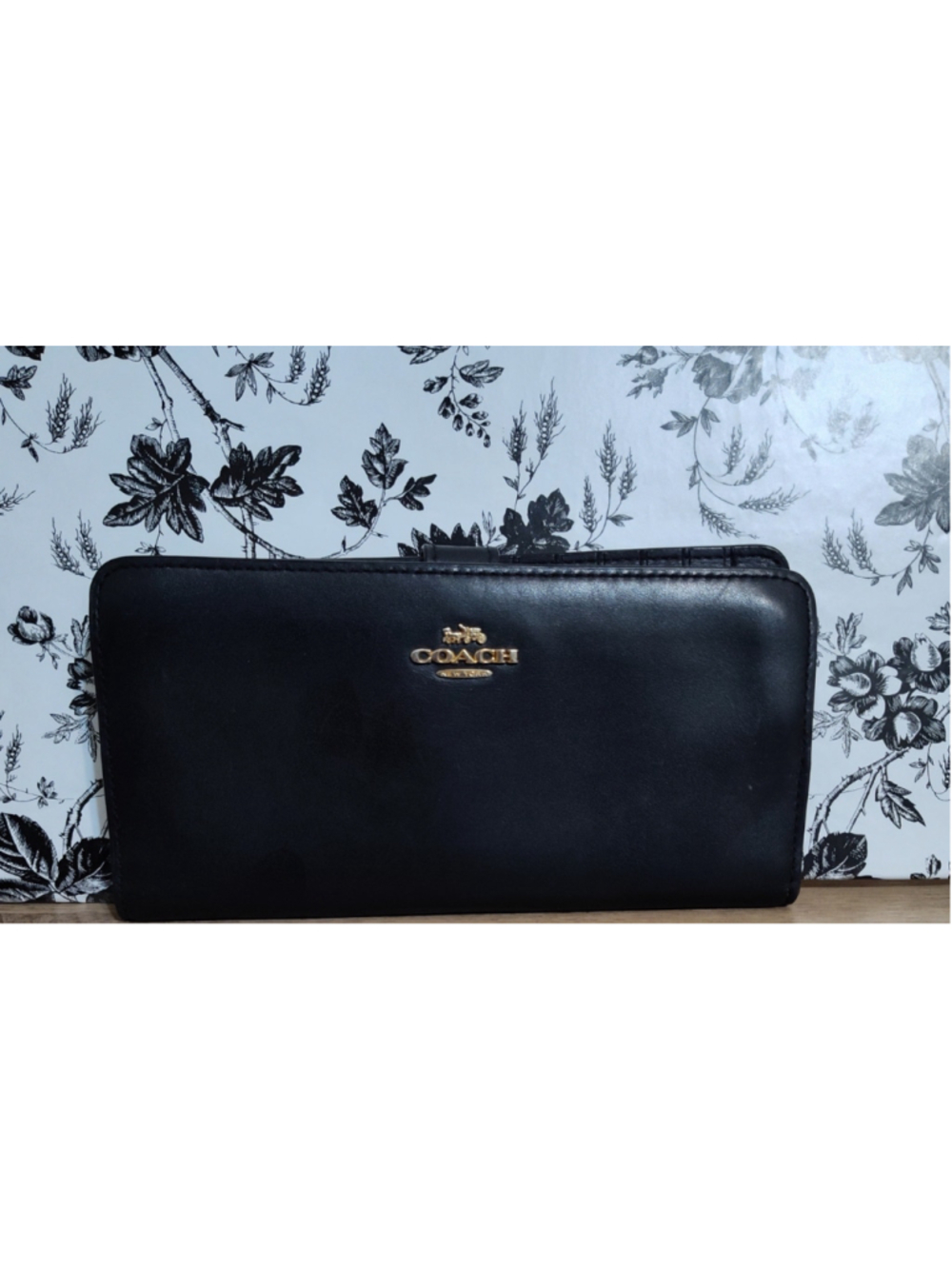 Women's Coach Black Leather Wallet One Size